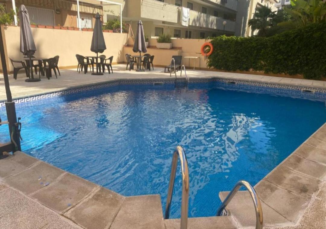 Instyle Almunecar En El Centro Con Cochera Y Piscina Exterior photo